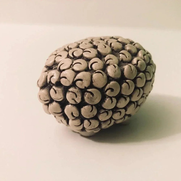 Vtg Small Artesania Rinconada Sheep Figurine  Hand Made 2.5 Inch Long - Picture 4 of 10